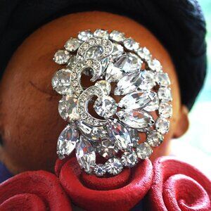 Vintage 1970's Rhinestone Brooch Pin Well Made